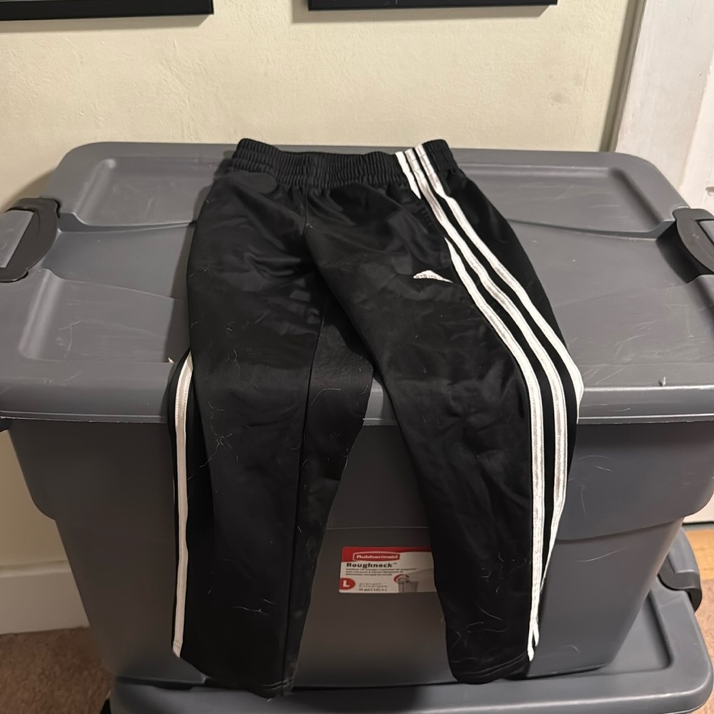 Adidas joggers